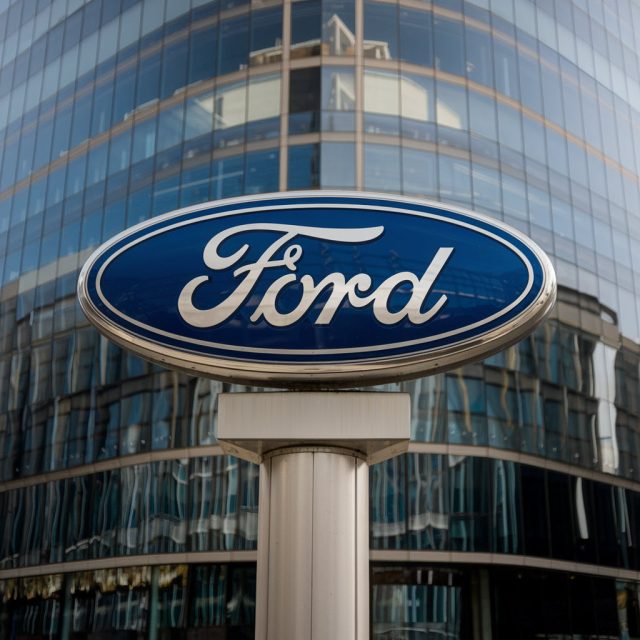 Electric Vehicle Targets Threaten UK Jobs: Industry Leaders Speak Out